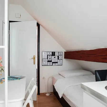 Stylish Loft In The Hearth Of Historic Centre Apartman *
