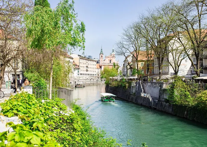 Stylish Loft In The Hearth Of Historic Centre アパート